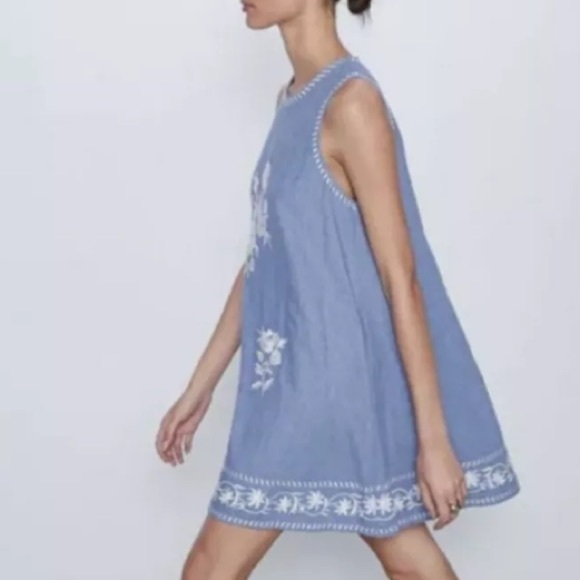 NWT Zara Blue Chambray Embroidered Tent Mini Dress Sz S - Picture 4 of 16